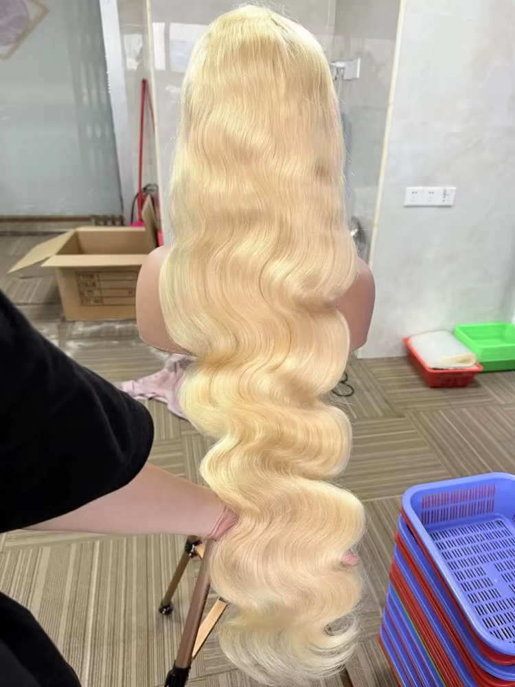 13x4 13x6 360 HD Transparent 613 dentelle frontale perruque miel blond couleur brésilienne brut vagu