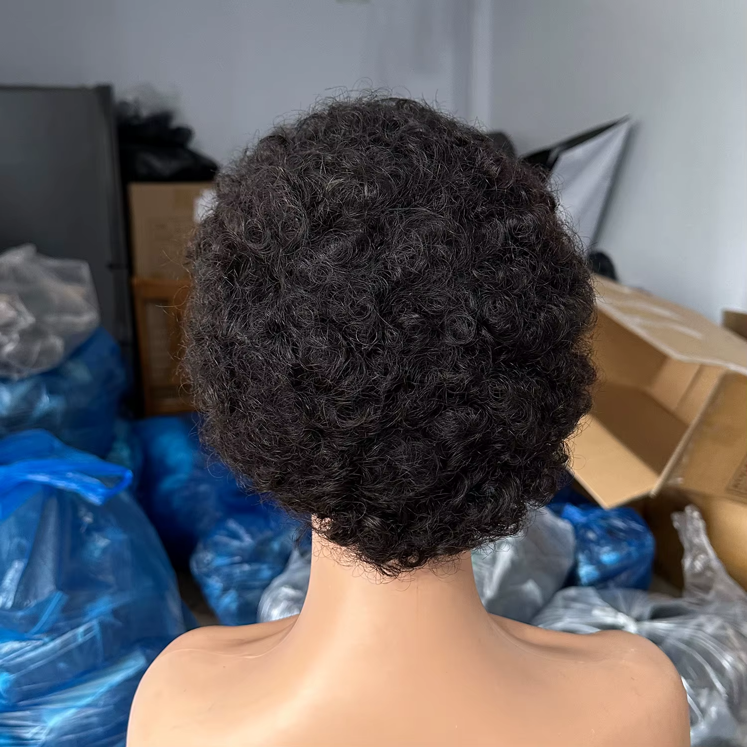 Perruques brésiliennes courtes coupe lutin pour femmes noires cheveux humains Afro crépus bouclés pe