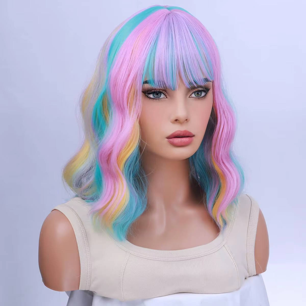 Perruque courte bouclée ondulée arc-en-ciel pour femmes, Bob multicolore avec frange, cheveux synthé