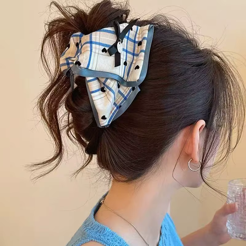 Pince à cheveux avec nœud à carreaux pour femmes, exquise, douce, tendance, tempérament requin, Simp