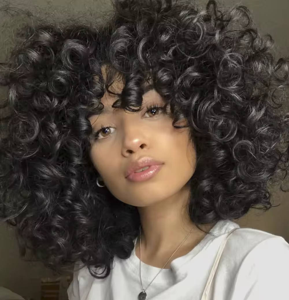 Bundles de tissage de cheveux bouclés rebondissants, cheveux brésiliens courts, document naturel, 10
