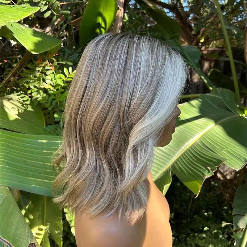 Perruque synthétique 13x4 résistante à la chaleur, ombrée gris cendré blond, avec dentelle HD, effet