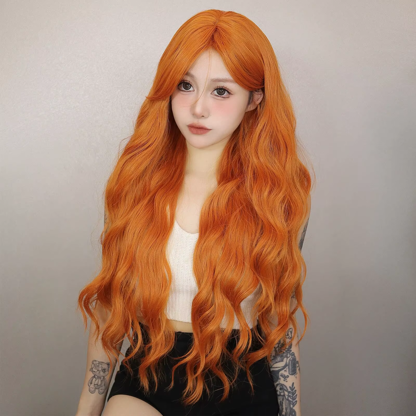 Perruque Synthétique Longue Ondulée Orange pour Femme, Cheveux Naturels Ondulés avec Longue Frange, 