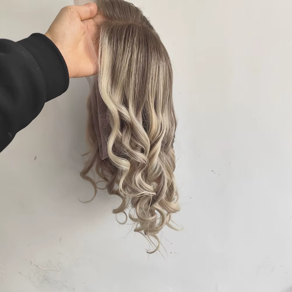 Perruques en dentelle de cheveux humains de luxe, mèches blondes mélangées à des racines brun foncé,