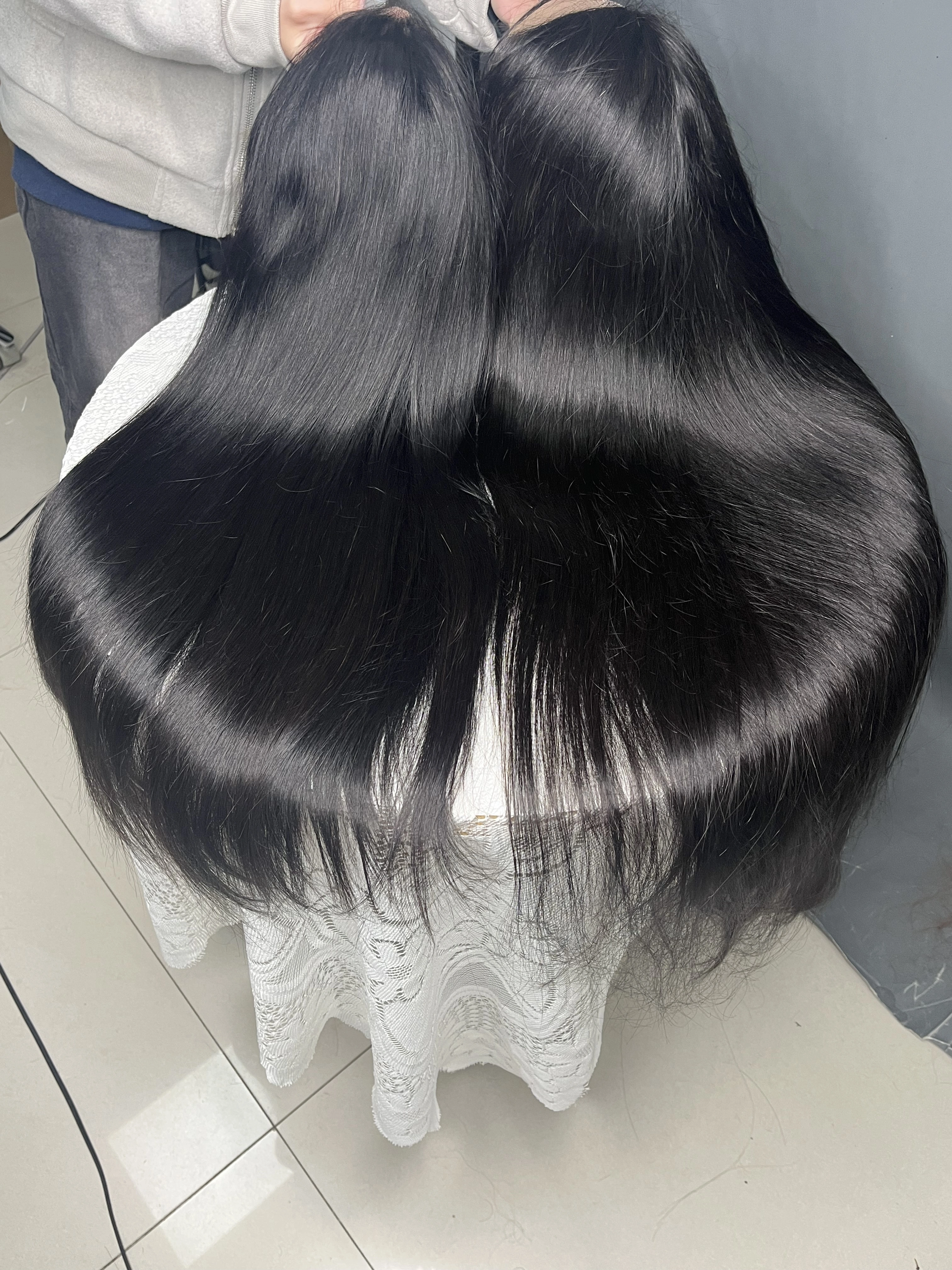 Perruques de cheveux humains brésiliens lisses avec dentelle transparente 13x6, densité 250, 40 pouc