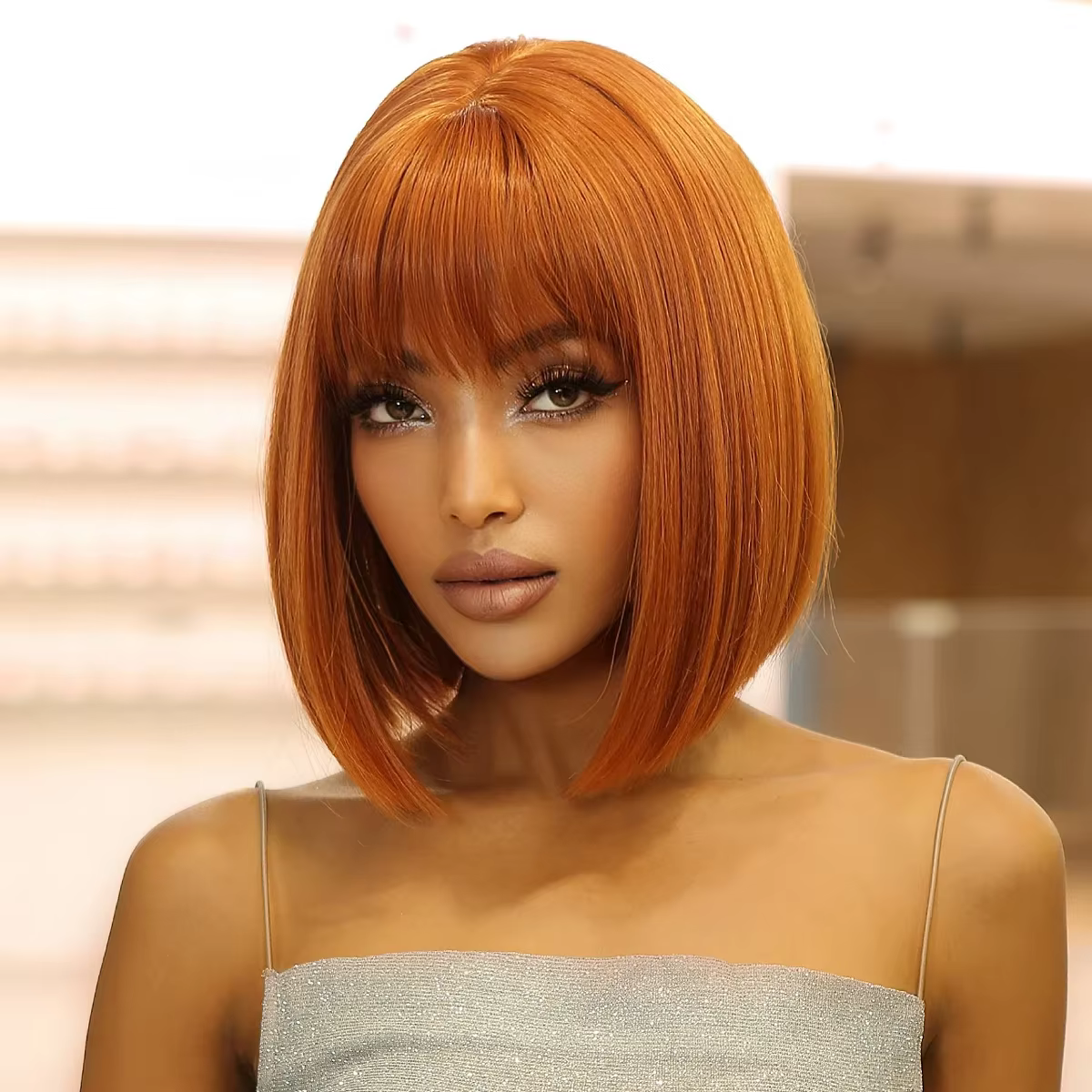 Perruque synthétique courte et droite, perruque Bob marron gingembre avec frange droite pour dames, 