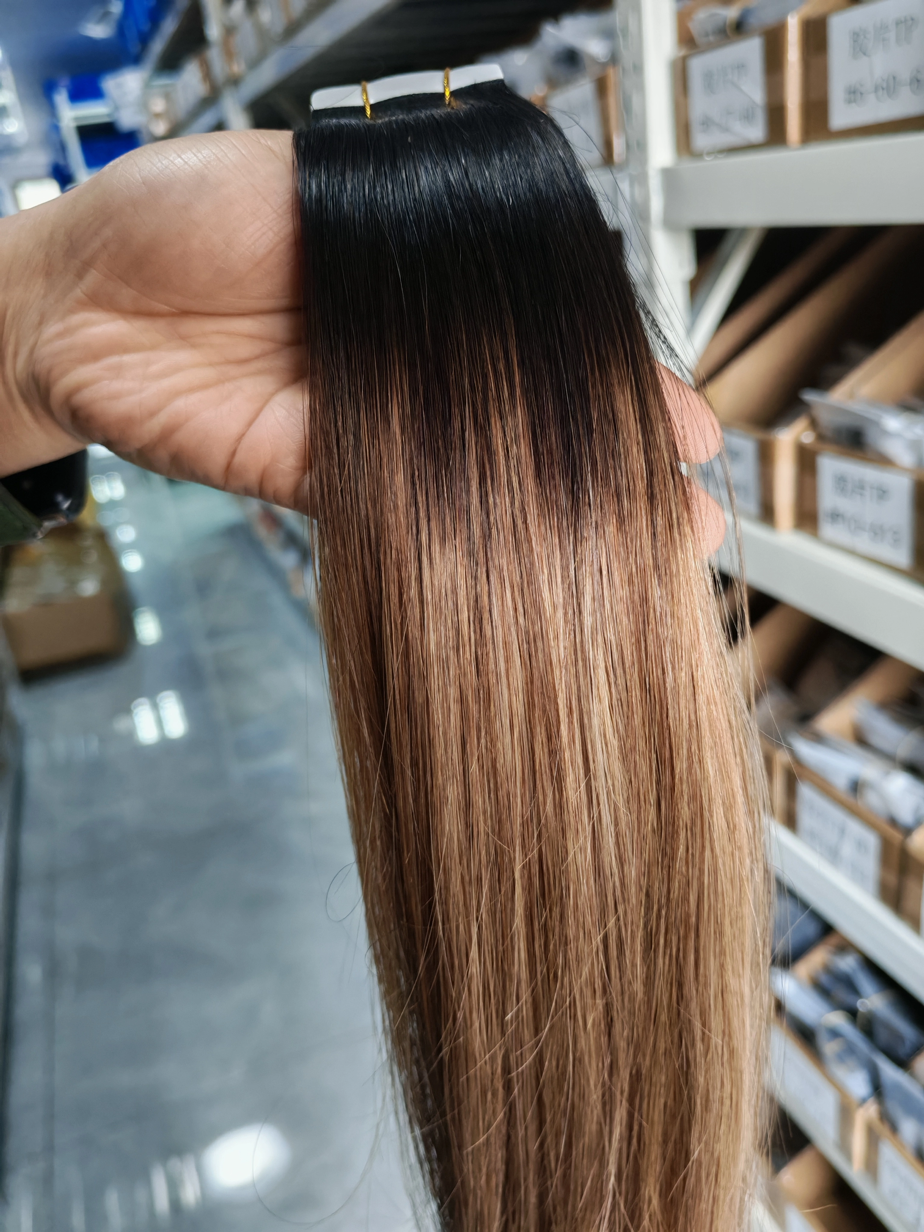Extensions de cheveux humains à bandes adhésives Moresoo #