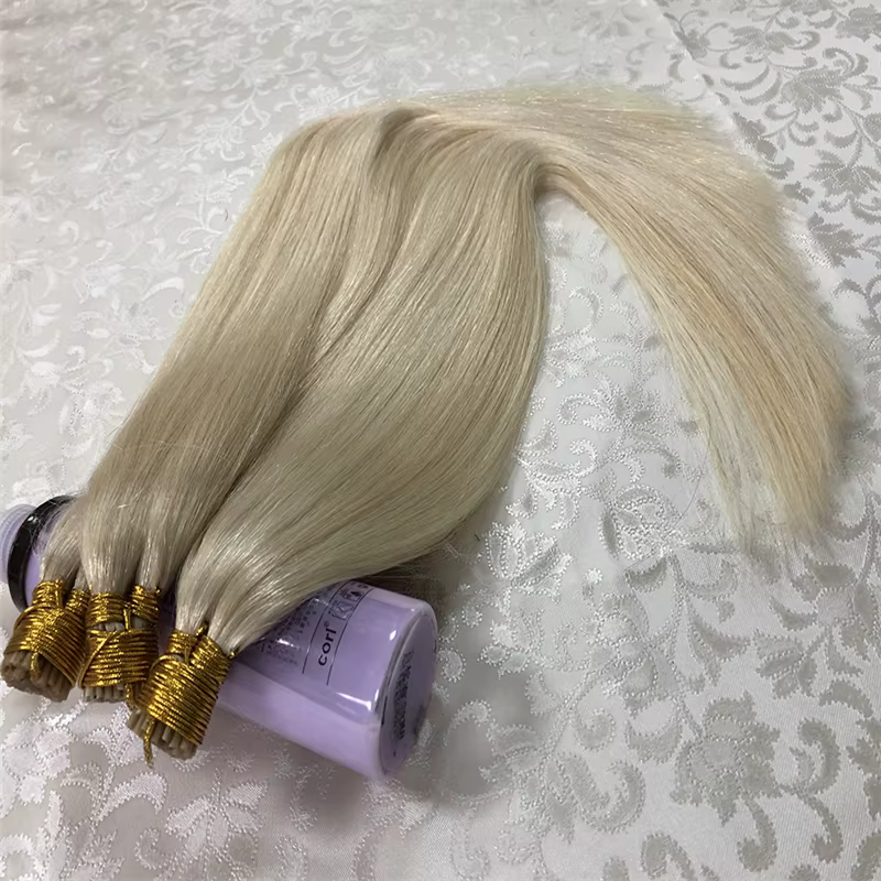 Extensions de Cheveux Naturels Remy Lisses Faits à la Machine