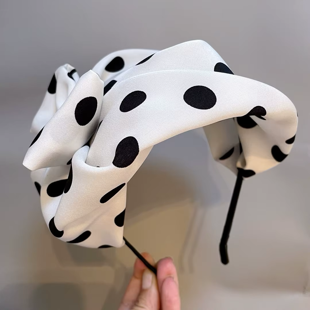 Pince à cheveux demi-bandeau français rétro
