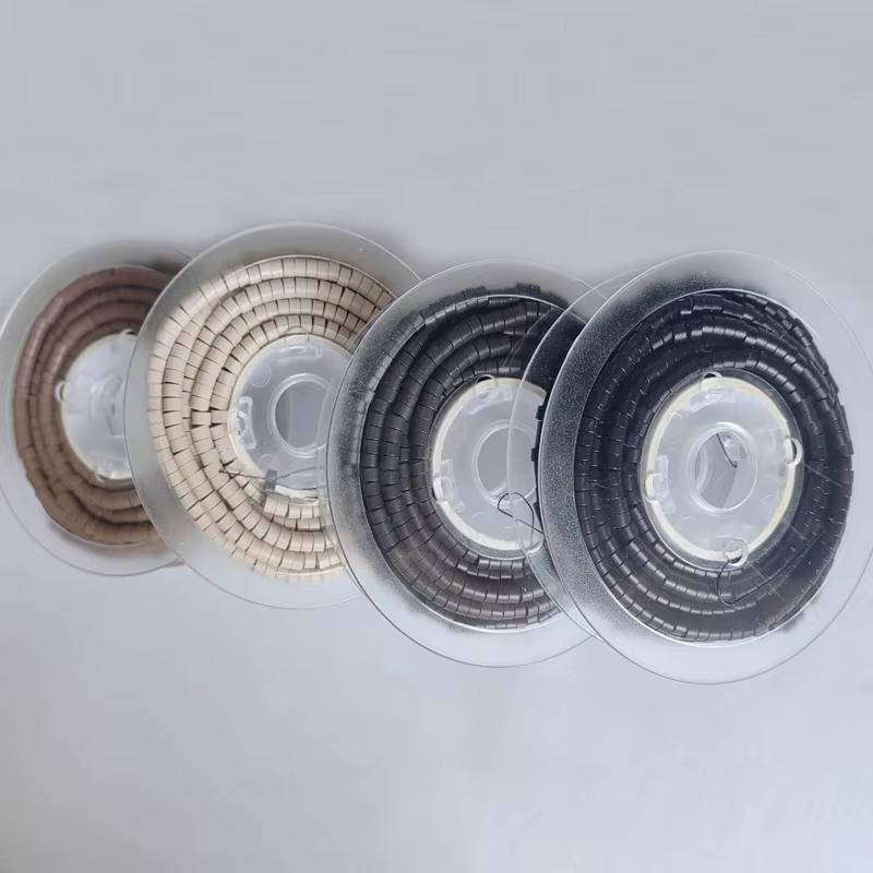 Micro anneaux pré-chargés en silicone et aluminium