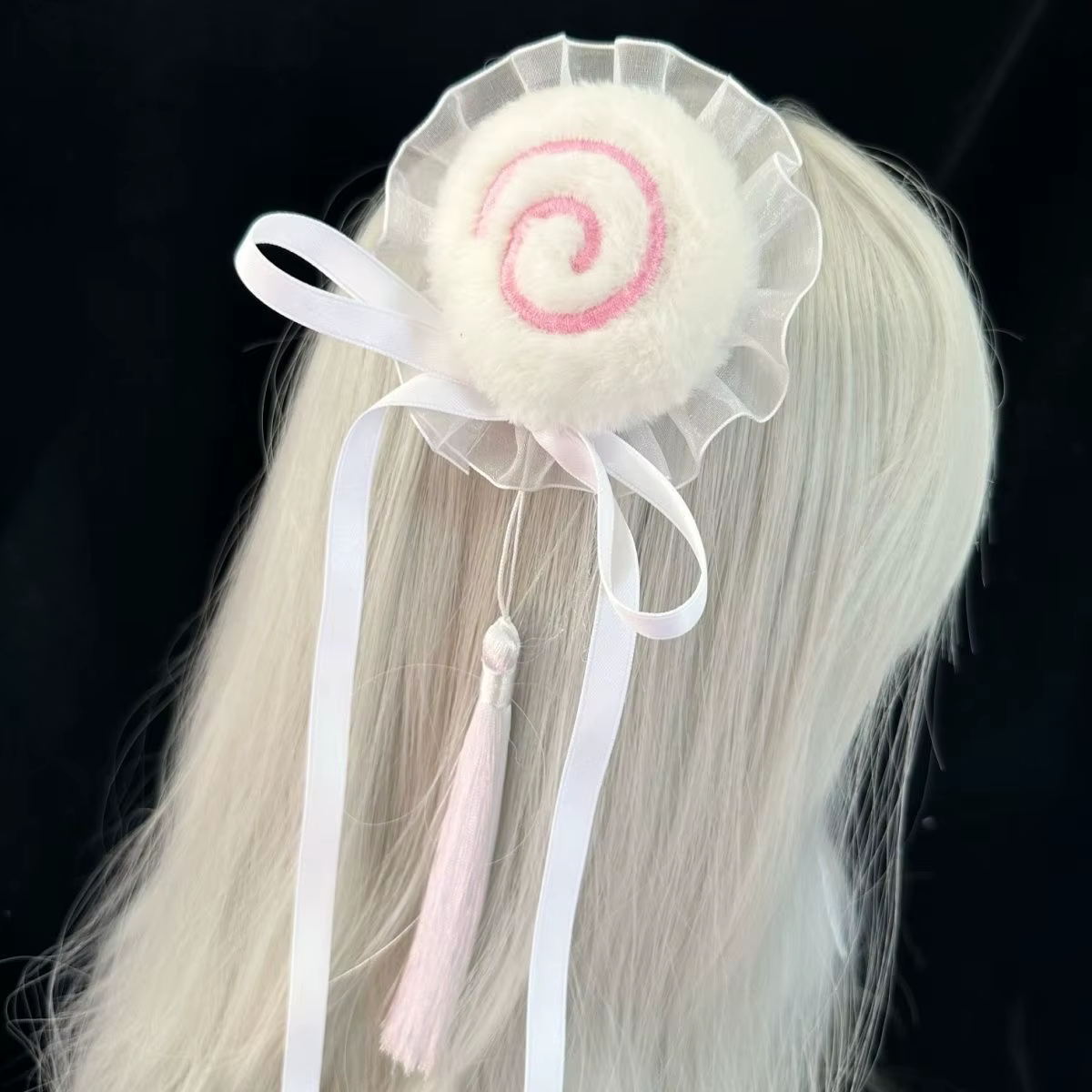 Pince à chignon en dentelle douce en peluche tourbillonnante