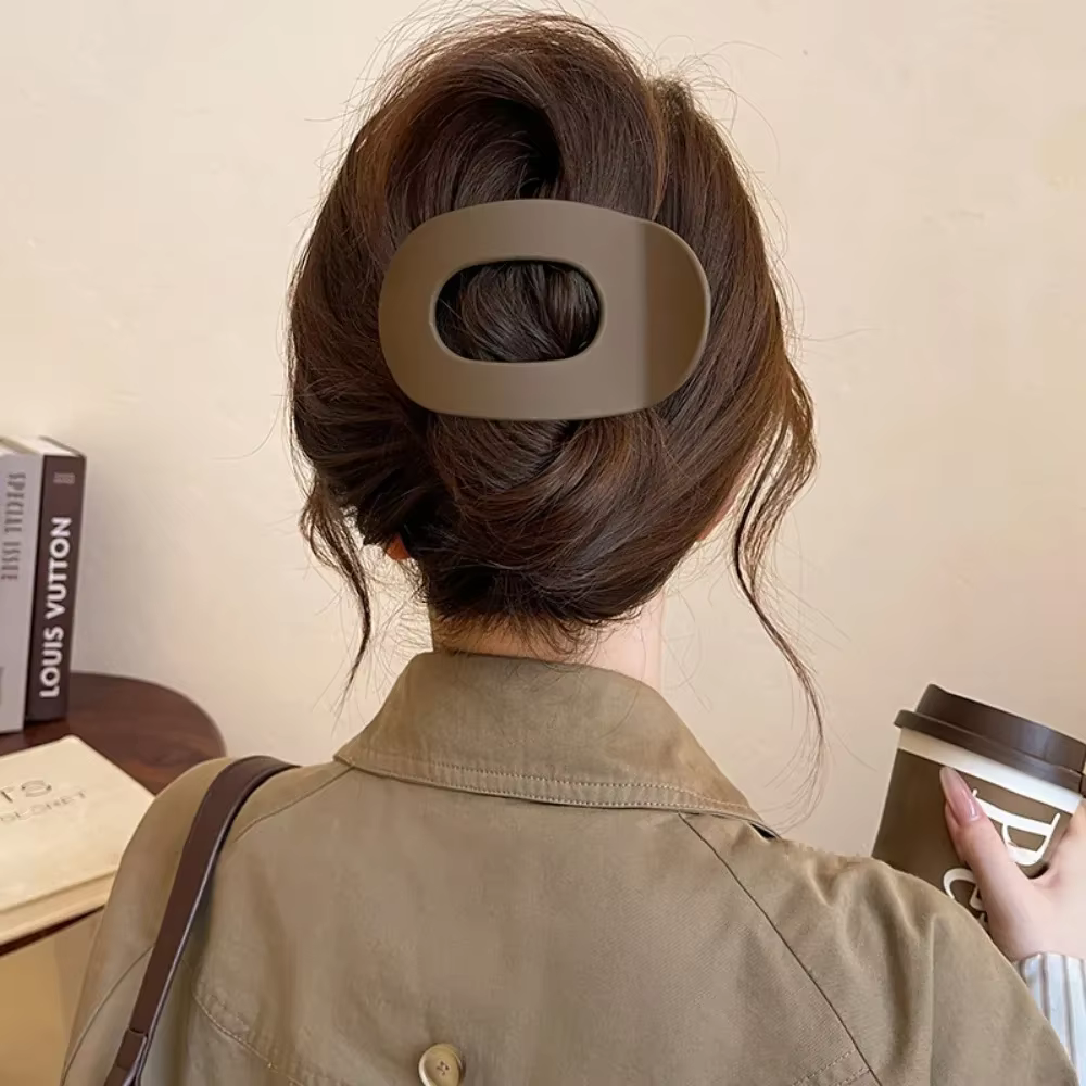 Pince à cheveux ovale pour femmes