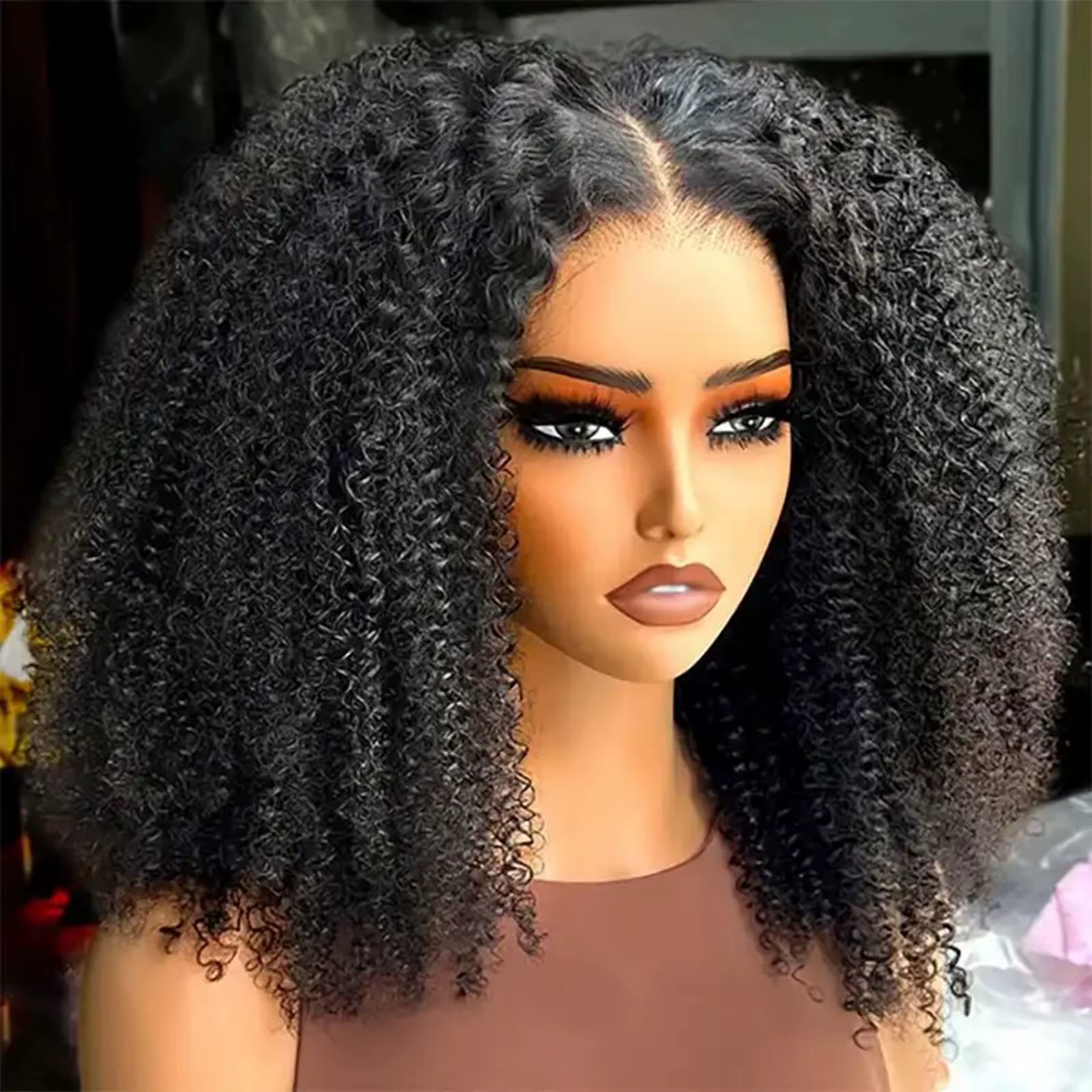 Perruque Lace Front Wig synthétique bouclée Jerry courte