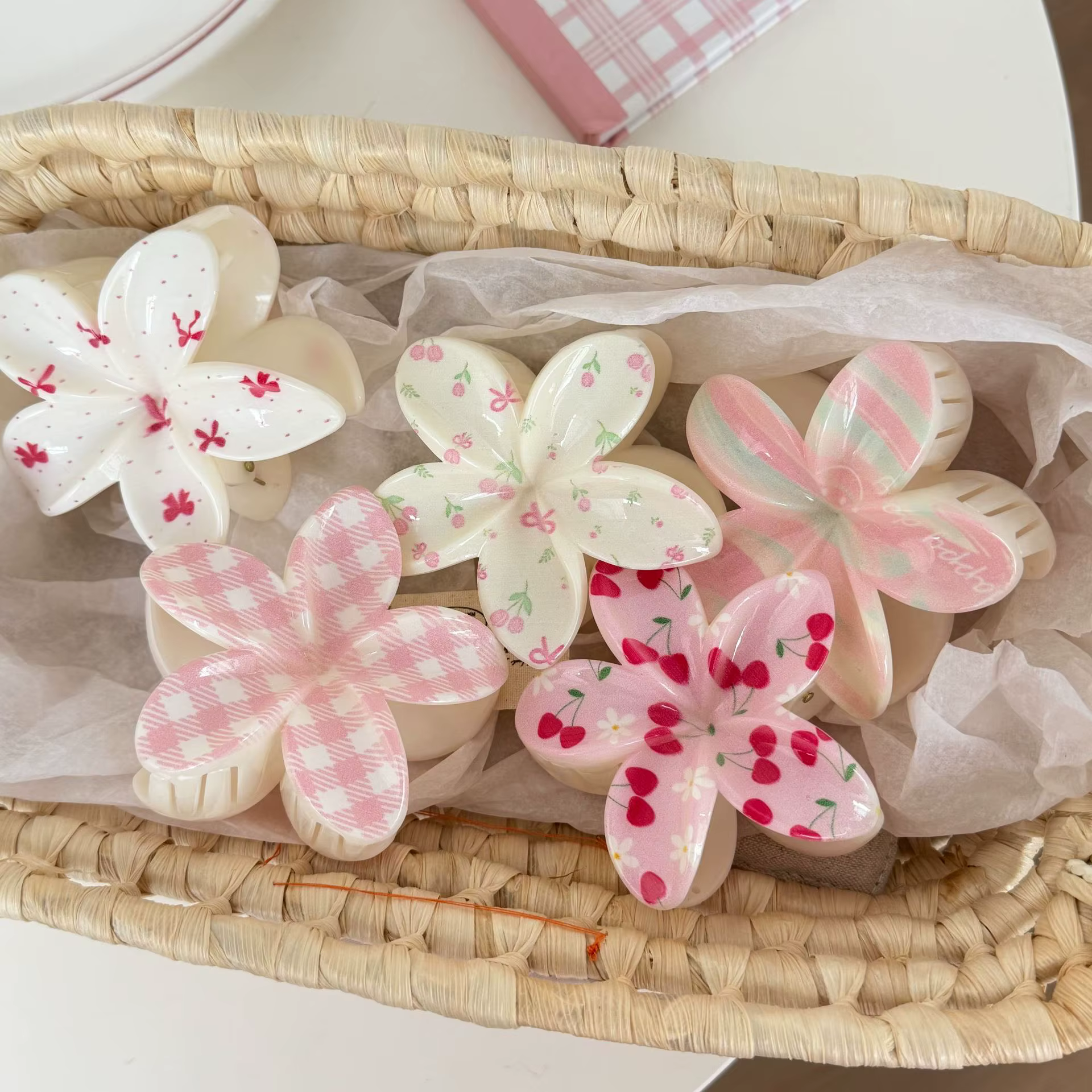 Pinces à cheveux florales rose bonbon pour femmes