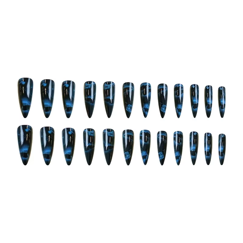 24 faux ongles papillon bleus à coller