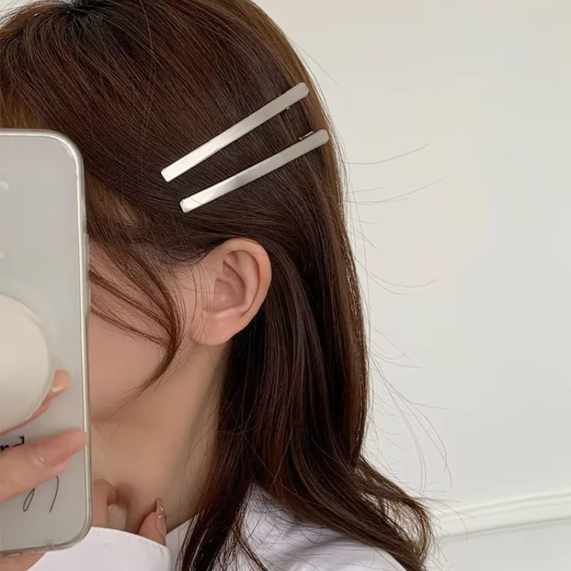 Pince à cheveux frange latérale haute tempérament pour femmes