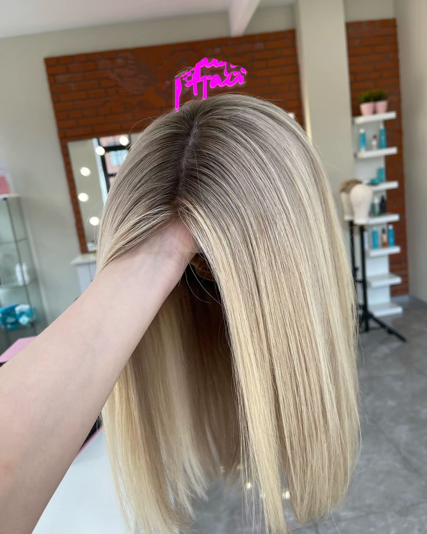 Perruques Lace Front Wig synthétiques blondes ombrées