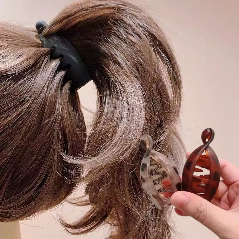 Pinces à cheveux banane