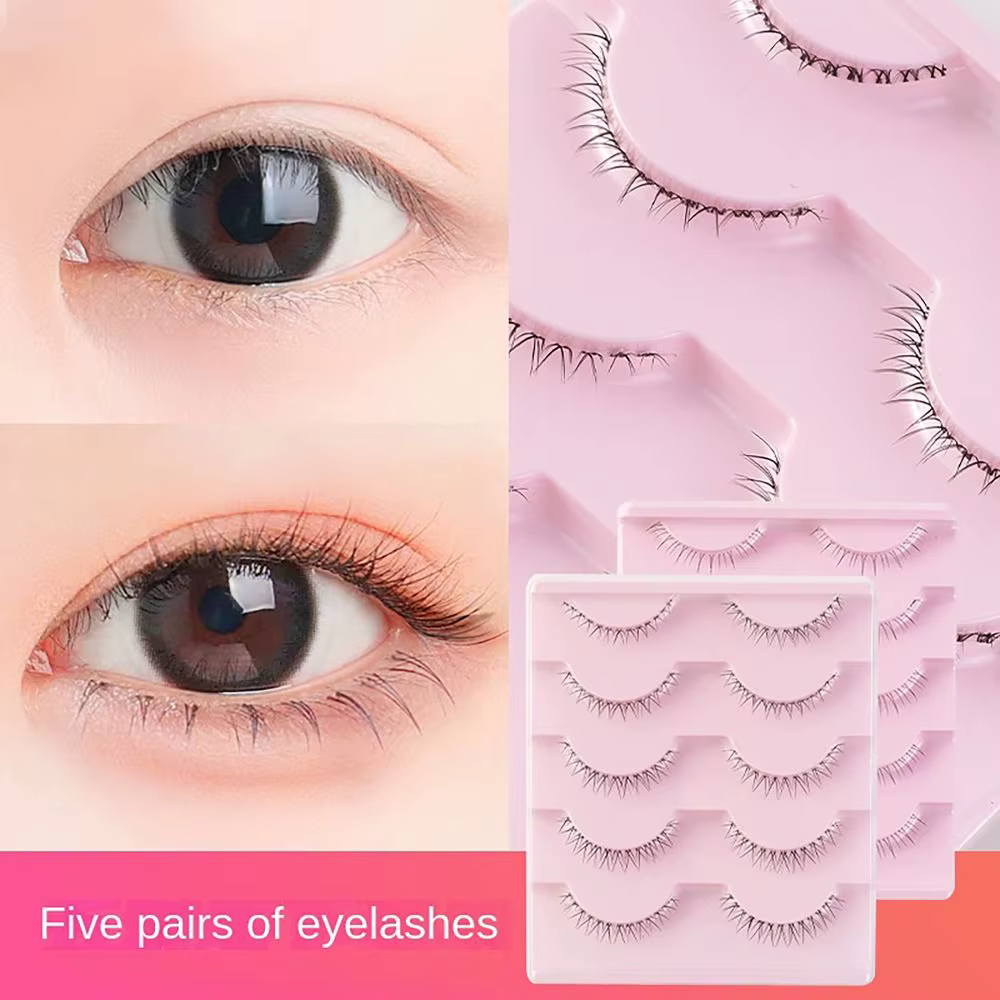 Faux cils inférieurs, maquillage naturel