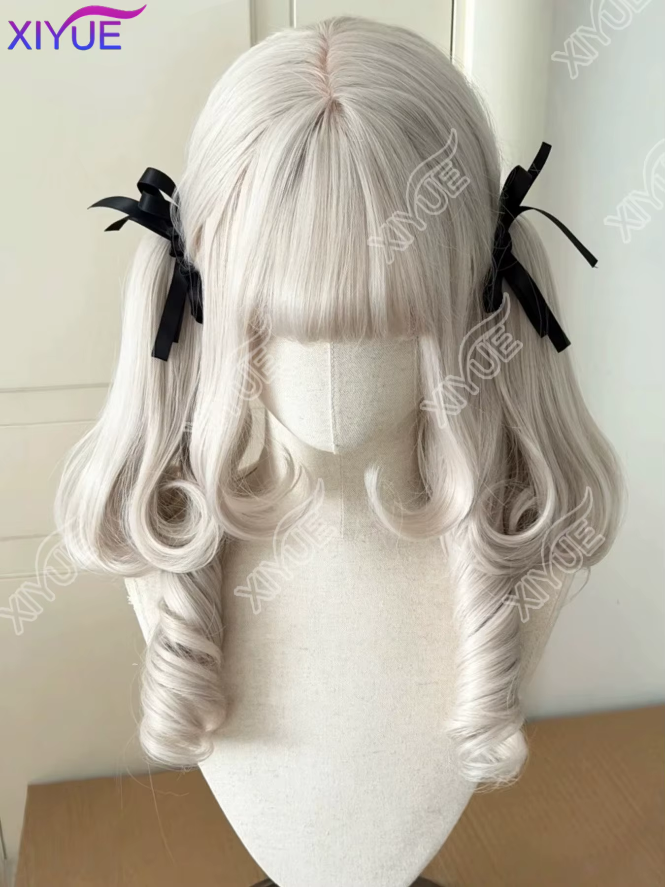 XIYUE oreilles de lapin synthétique princesse coupe Double queue de cheval Lolita perruque avec frange fille blanc gris