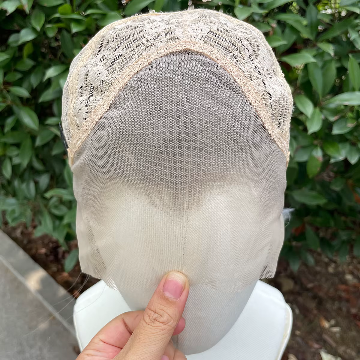 Widow‘s Peak Perruques synthétiques gris moyen pour hommes