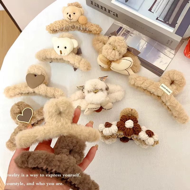 Pince à cheveux en peluche d'hiver pour femmes et filles
