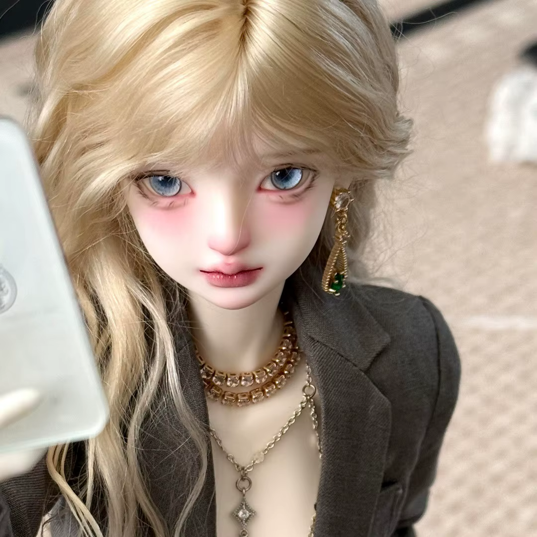 Perruque BJD longue ondulée noire et jaune avec raie au milieu
