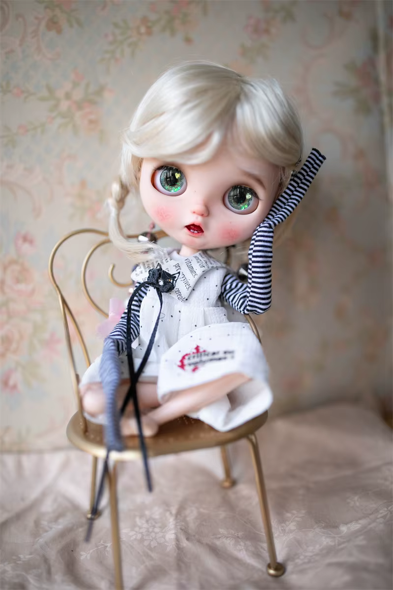 Perruque pour poupée Blythe
