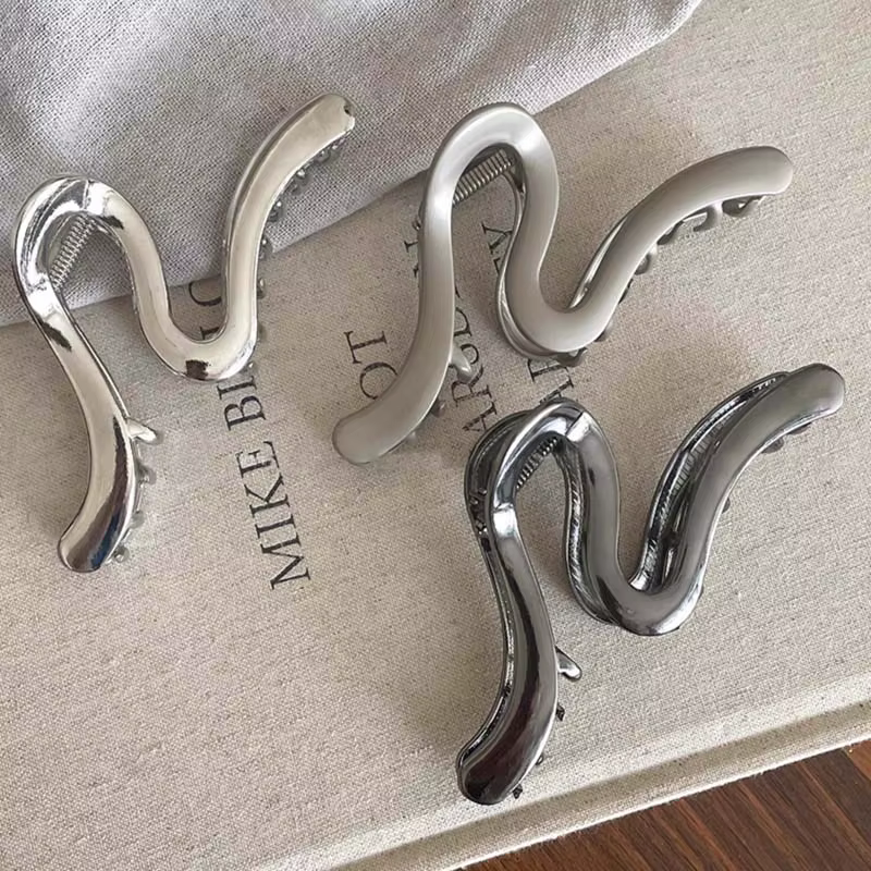 Pince à cheveux en métal pour femmes