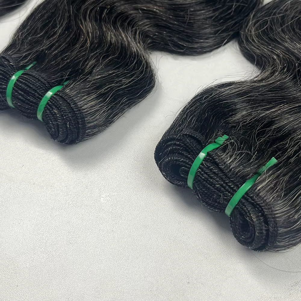 Paquets de cheveux humains de vague de corps brut sel et poivre P1b/gris non transformés Extensions