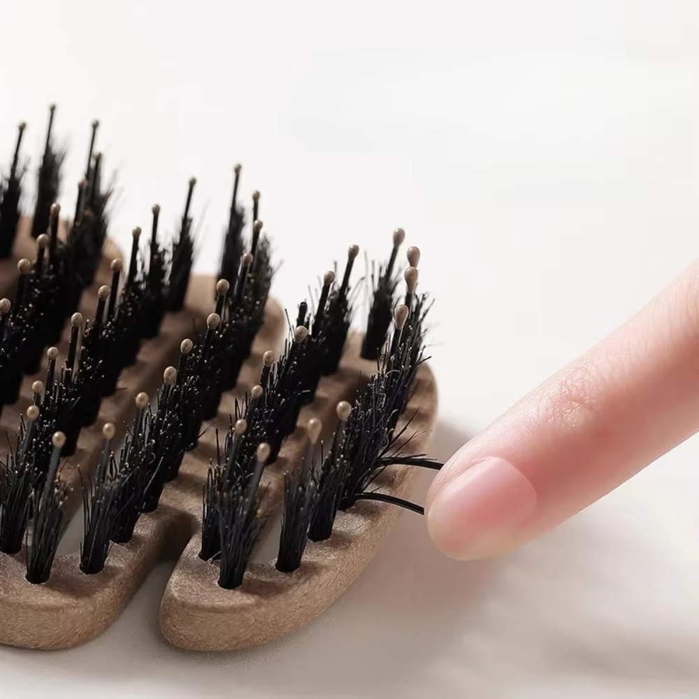 Brosse à cheveux en poils de sanglier