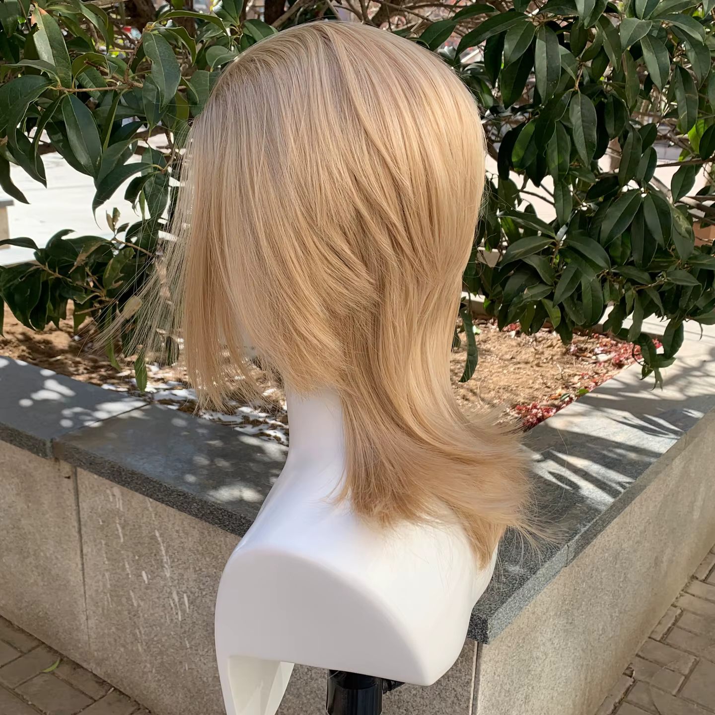 Perruque courte synthétique style Mullet 13x4 Lace Front pour femmes