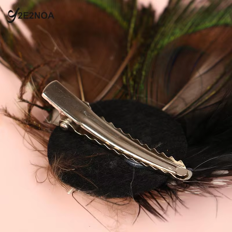 Pince à cheveux en plumes de paon pour filles