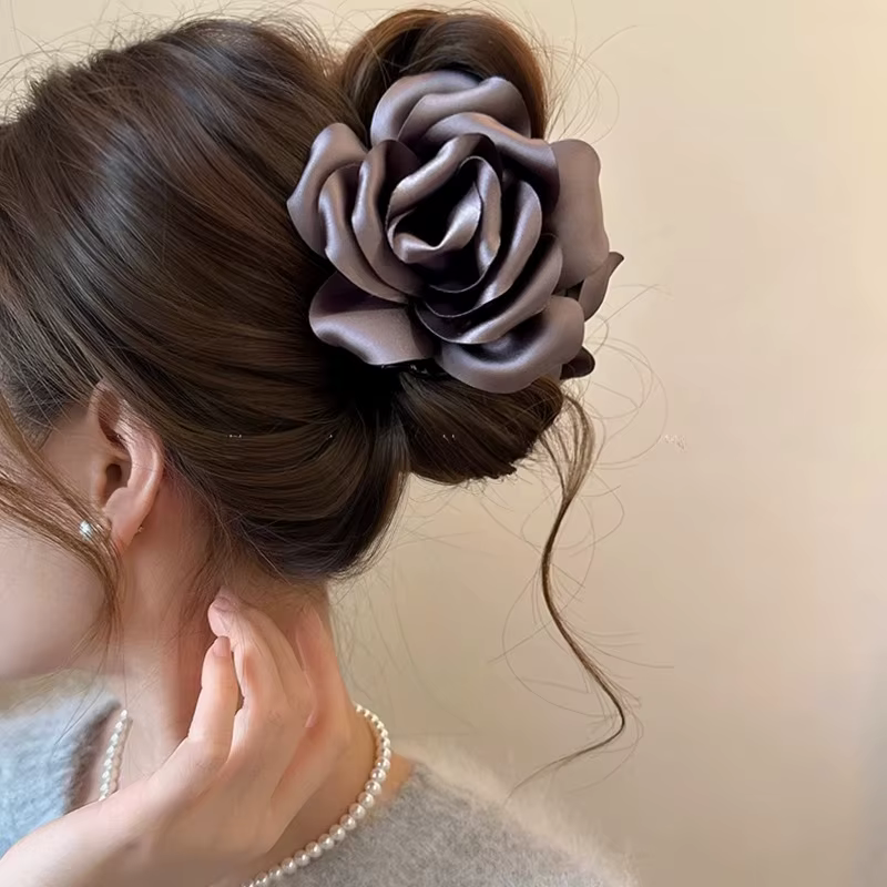 Pince à cheveux en forme de rose pour femme
