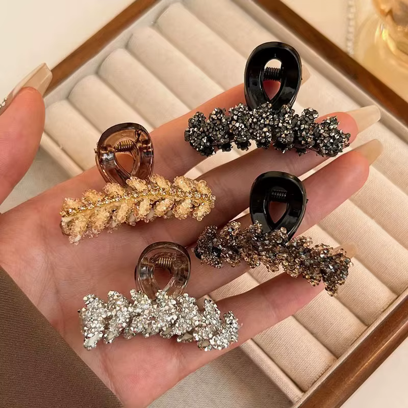 Petite pince à cheveux brillante scintillante pour femmes et filles