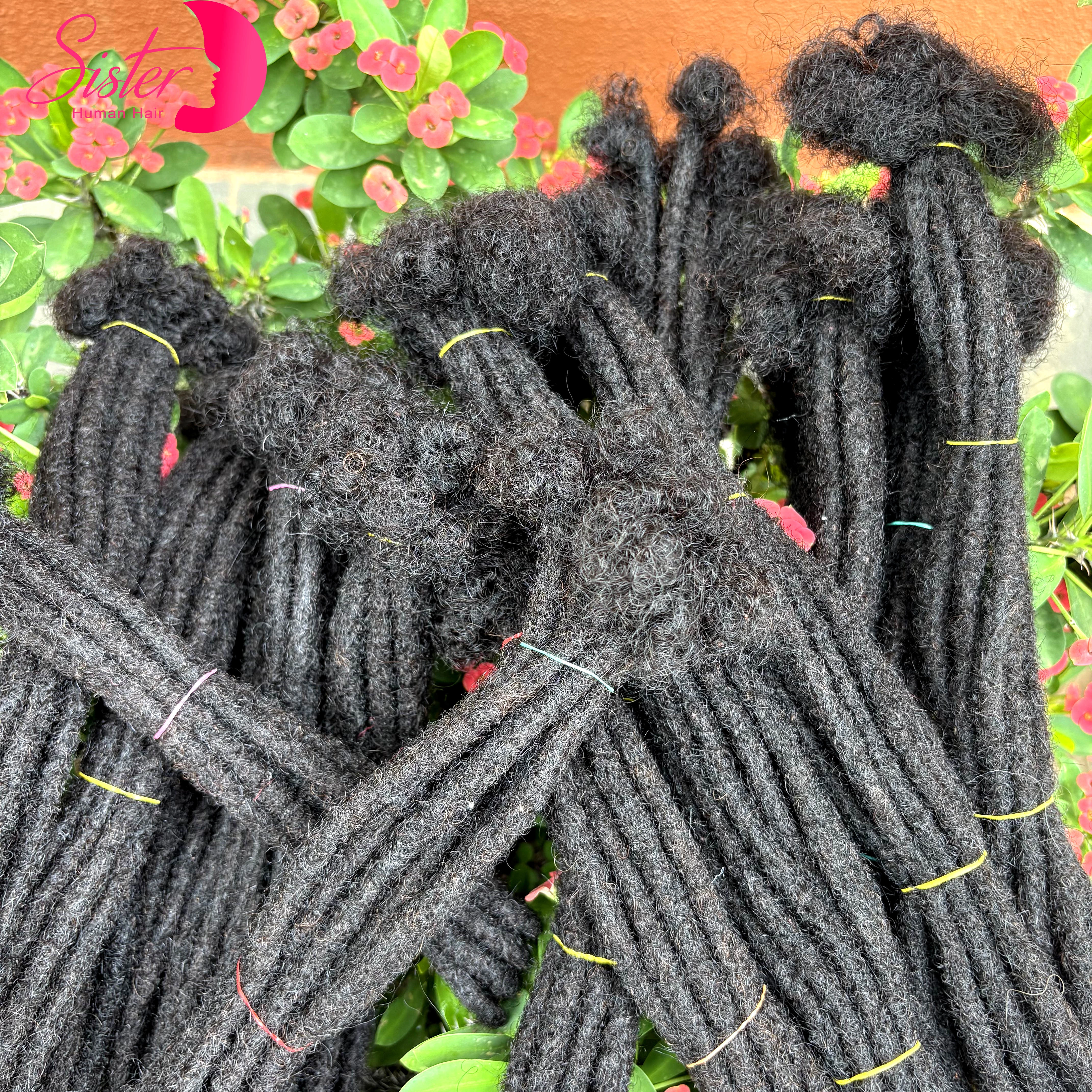 50 brins 8-14 pouces Extension Loc naturelle cheveux humains avec extrémités bouclées 100%