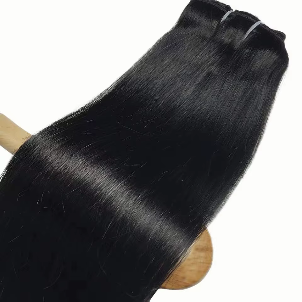 Clip Ins Extensions de cheveux humains brésiliens droits sans couture 10A