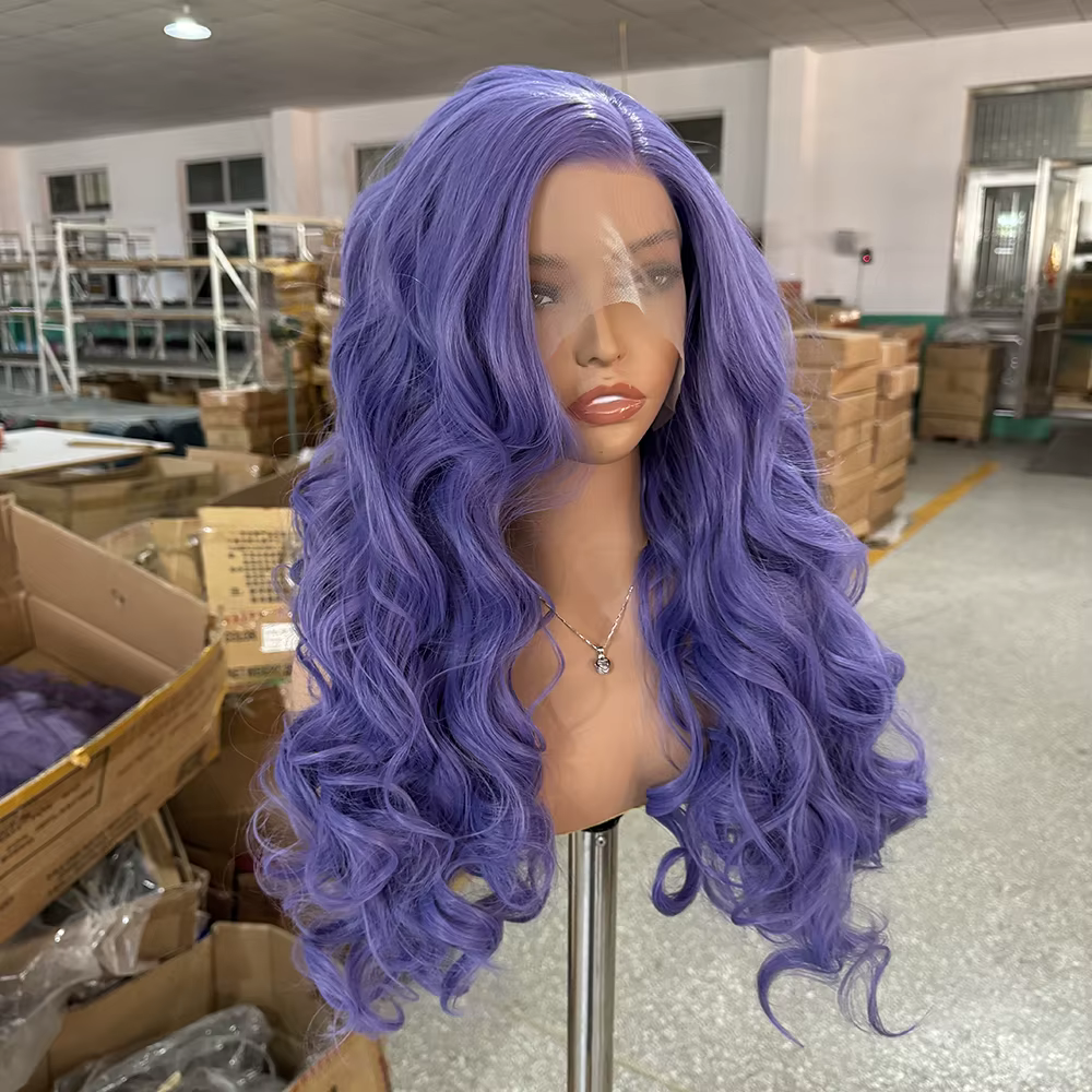 Perruque violette vague de corps