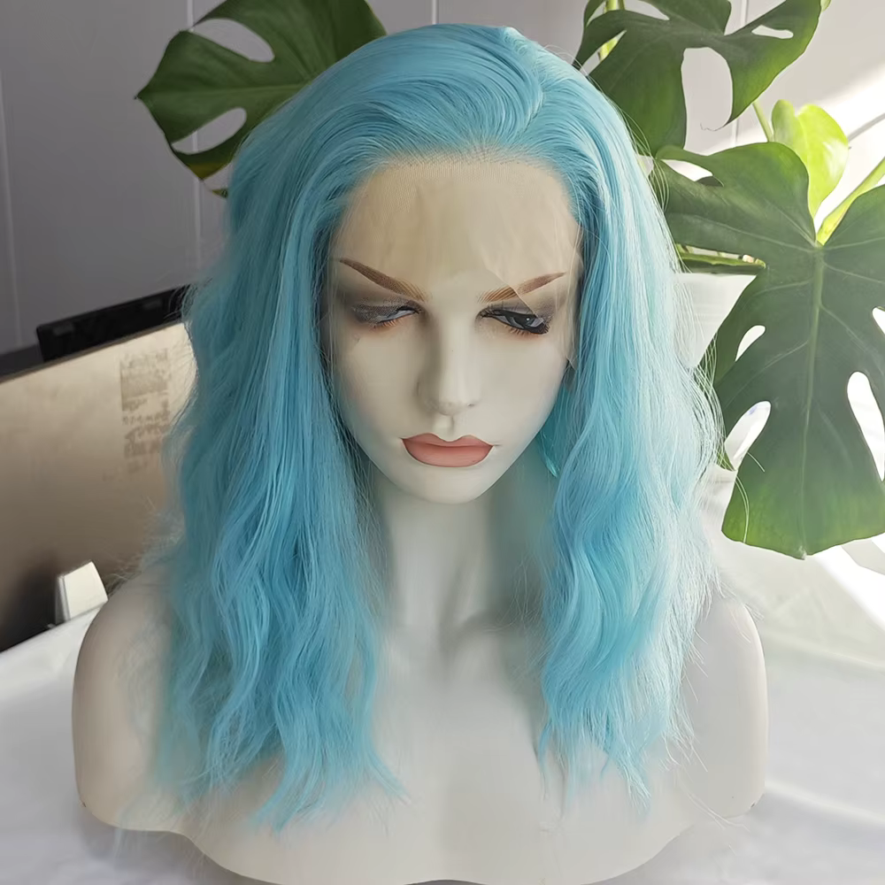 Perruque Lace Front Wig synthétique ondulée bleu ciel, perruque Loose Wave bleu clair pour femmes, Cosplay Makrup, utilisation en Fiber de chaleur, cheveux bleus