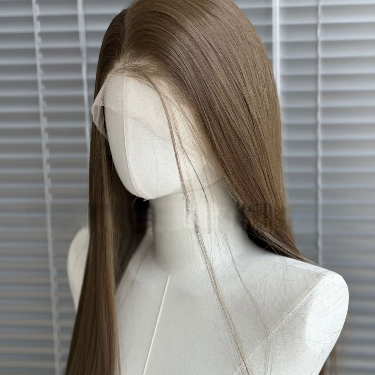 Perruque Lace Front Wig synthétique marron 26 pouces