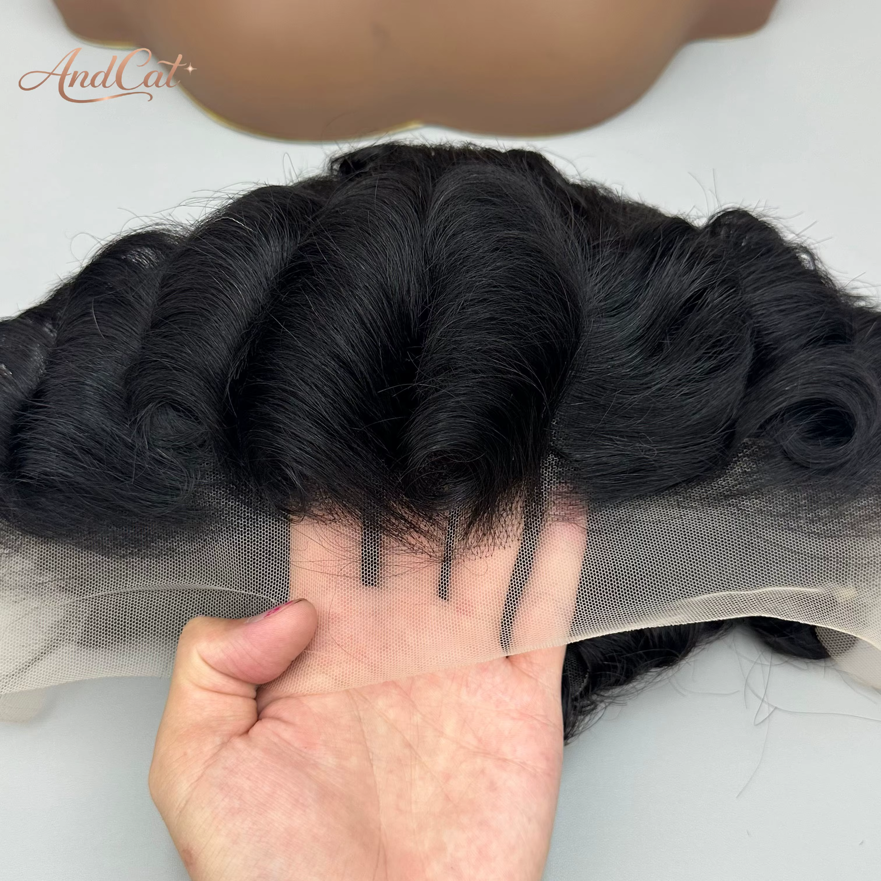 Perruque Courte Bouclée Pixie Cheveux Humains Vierges Brésiliens 100% Naturels Perruques Frontales 13x4 Couleur Noir Naturel Couleurs Variées