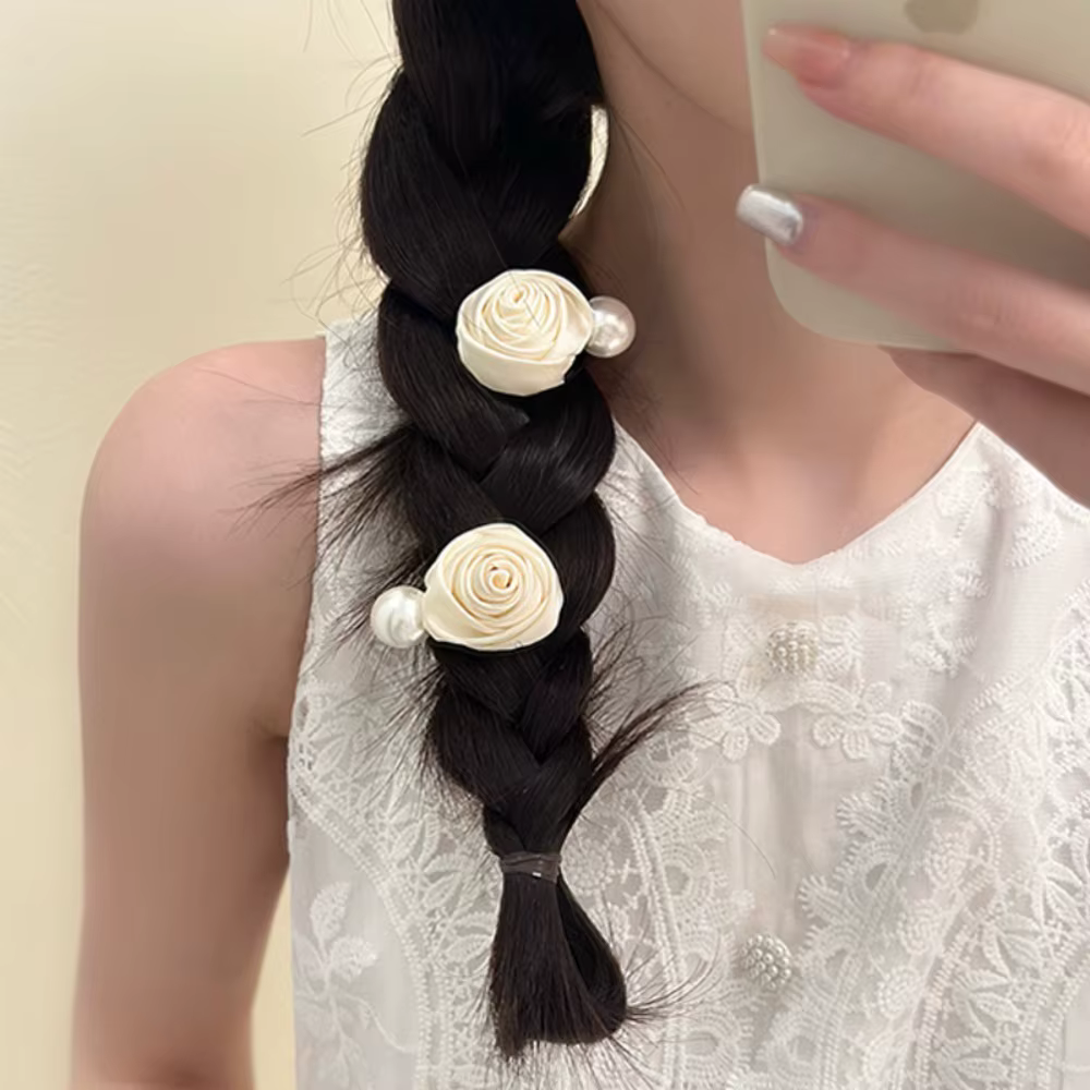 Pince à Cheveux en Satin Rose Perle