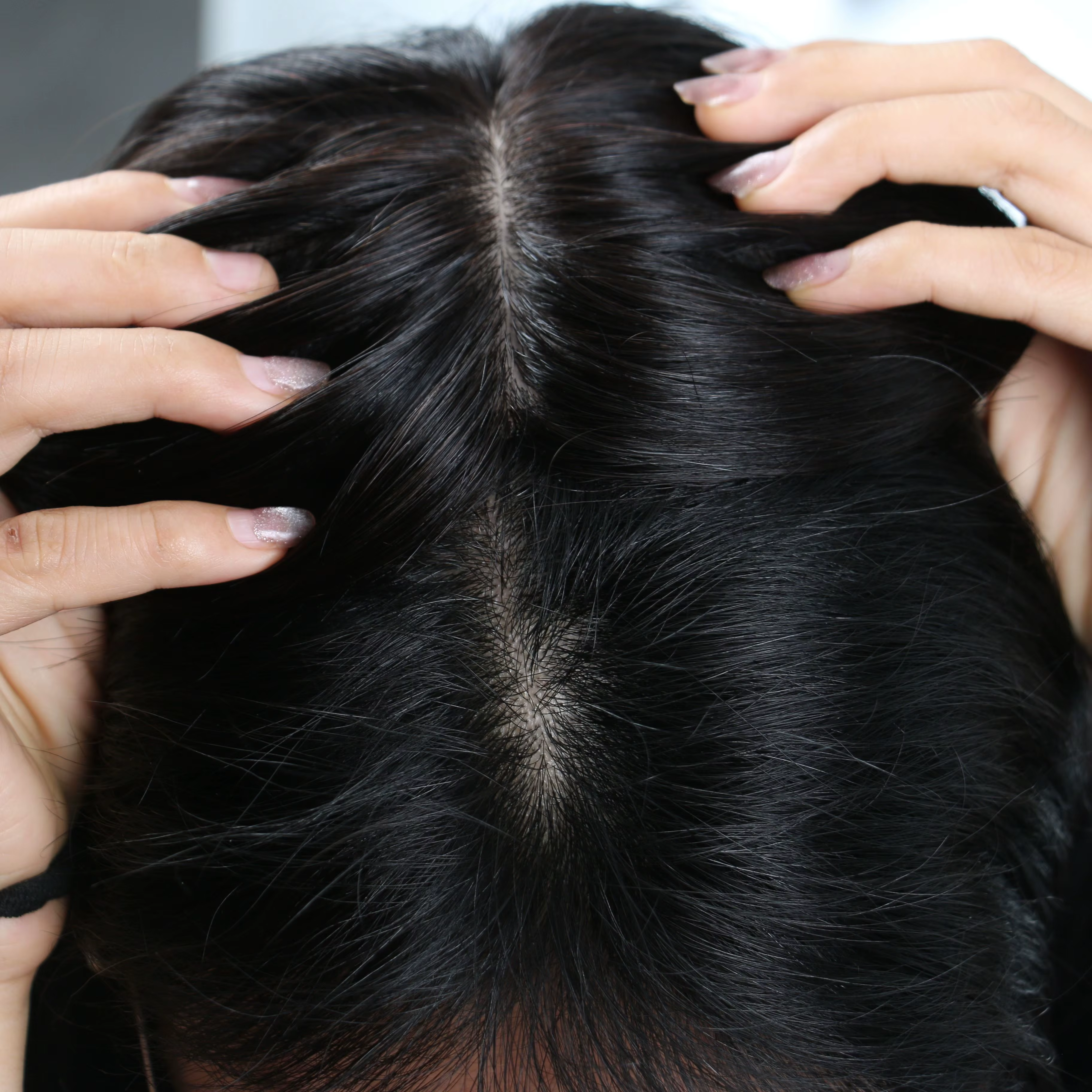 Perruque en cheveux humains bruts européens 6x6 avec dessus en soie