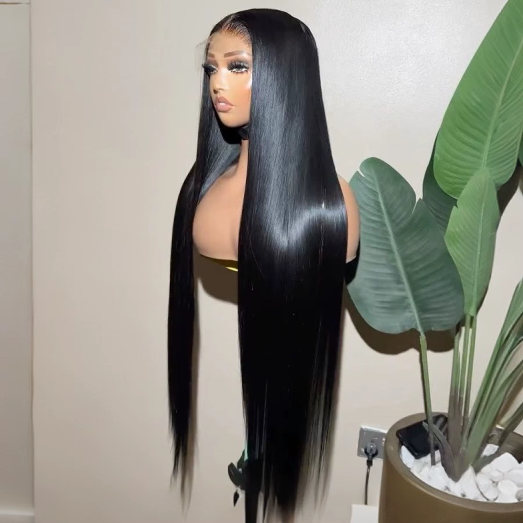 Perruque Lace Frontal Wig synthétique lisse et longue