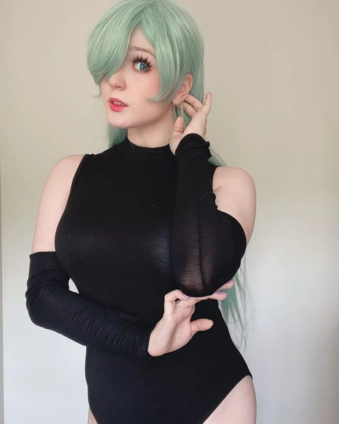 Perruque de cosplay verte avec frange pour femme