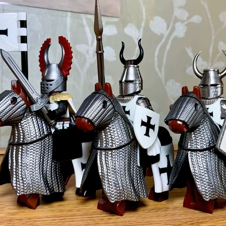 Figurine de film Chevalier de 5 cm, nouveau modèle en plastique, blocs de construction à assembler, décorations, cadeaux d'anniversaire, jouets de puzzle