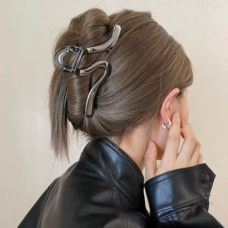 Pince à cheveux en métal pour femmes