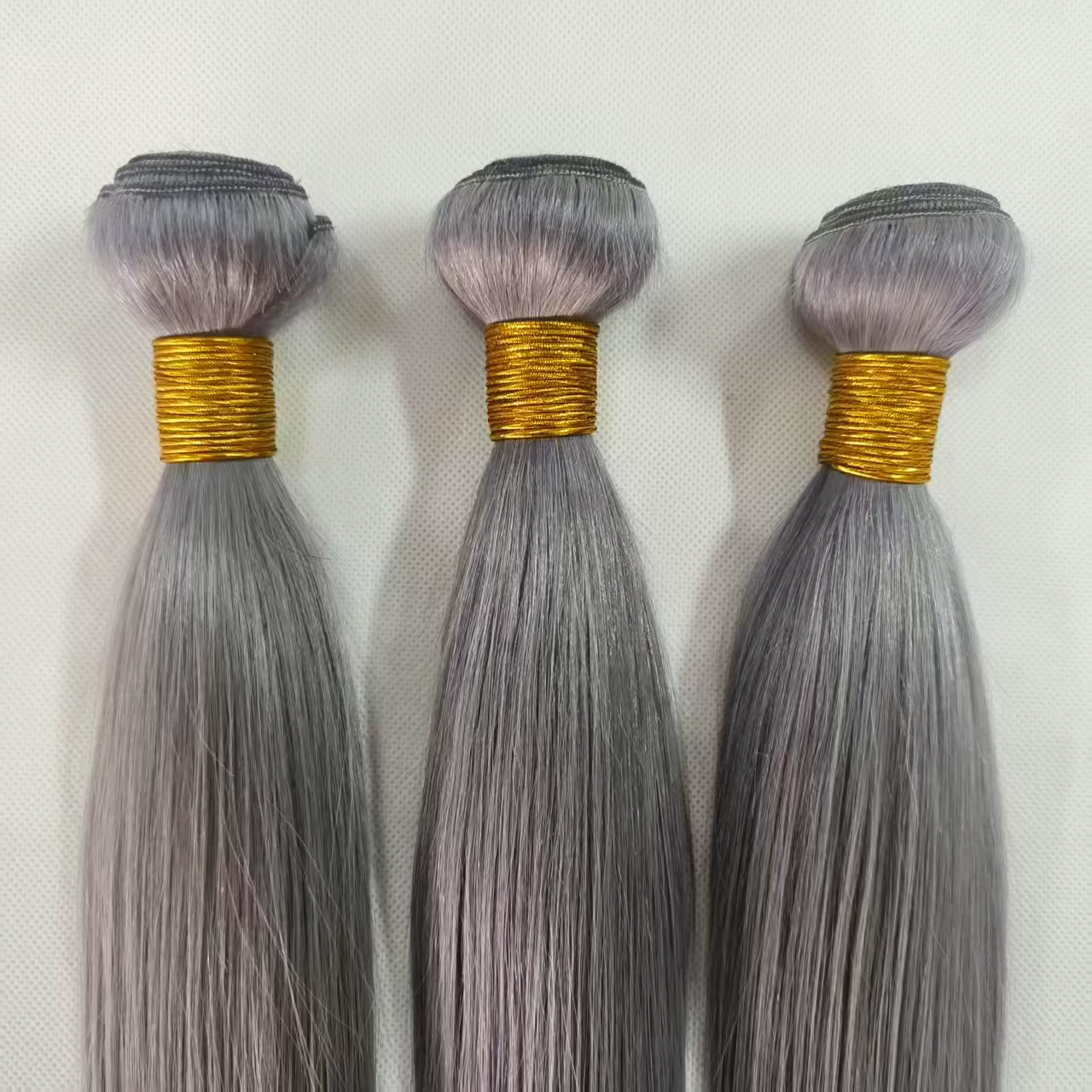 Tissage en lot brésilien naturel Remy lisse et soyeux