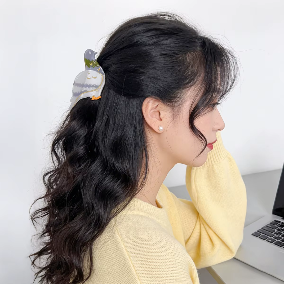 Grande pince à cheveux en acétate