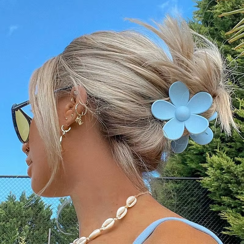 Loe | Pinces à cheveux colorées en forme de fleurs pour femmes et filles. Accessoires de mode pour la tête. Bijoux